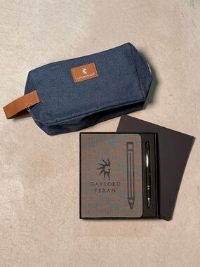 NEW NWT Gaylord Texan Gift Set Travel Toiletry Cosmetic Bag Journal Pen